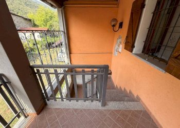 Balcone - Casa indipendente Frazione Festiona Soprana, 8, Demonte - foto 22