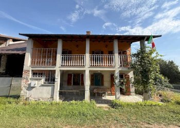 Facciata - Casa indipendente Frazione Festiona Soprana, 8, Demonte - foto 27