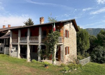 Facciata - Casa indipendente Frazione Festiona Soprana, 8, Demonte - foto 28