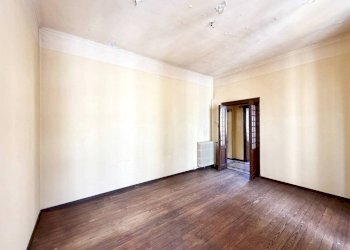Camera da letto - Apartment via Alba, 45, Cuneo (neighborhood Centro) - photo 21