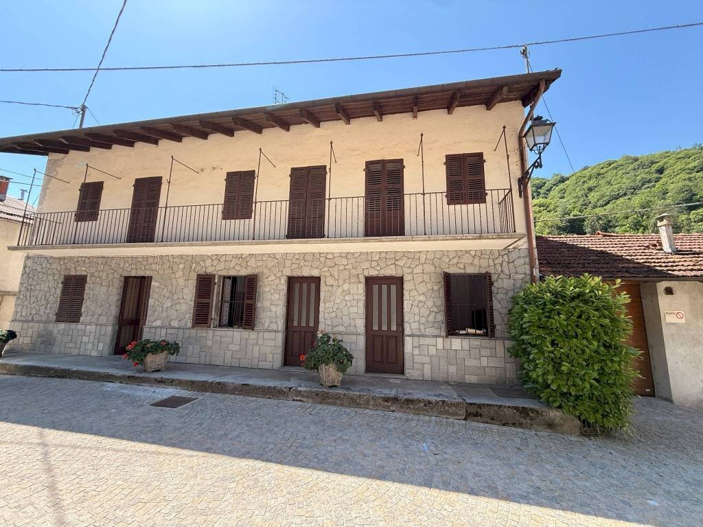 Facciata - Independent house via Vittorio Veneto, 1/b, Rittana - photo 3