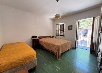 Camera da letto - Independent house via Vittorio Veneto, 1/b, Rittana - photo 12
