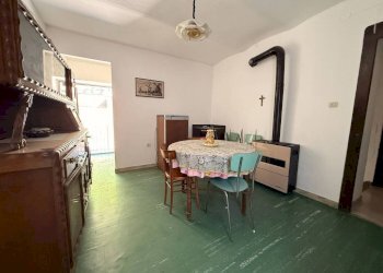 Cucina - Independent house via Vittorio Veneto, 1/b, Rittana - photo 17