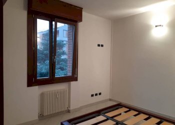 Camera da letto - Appartamento via Bonavia, 14, San Lazzaro di Savena - foto 9