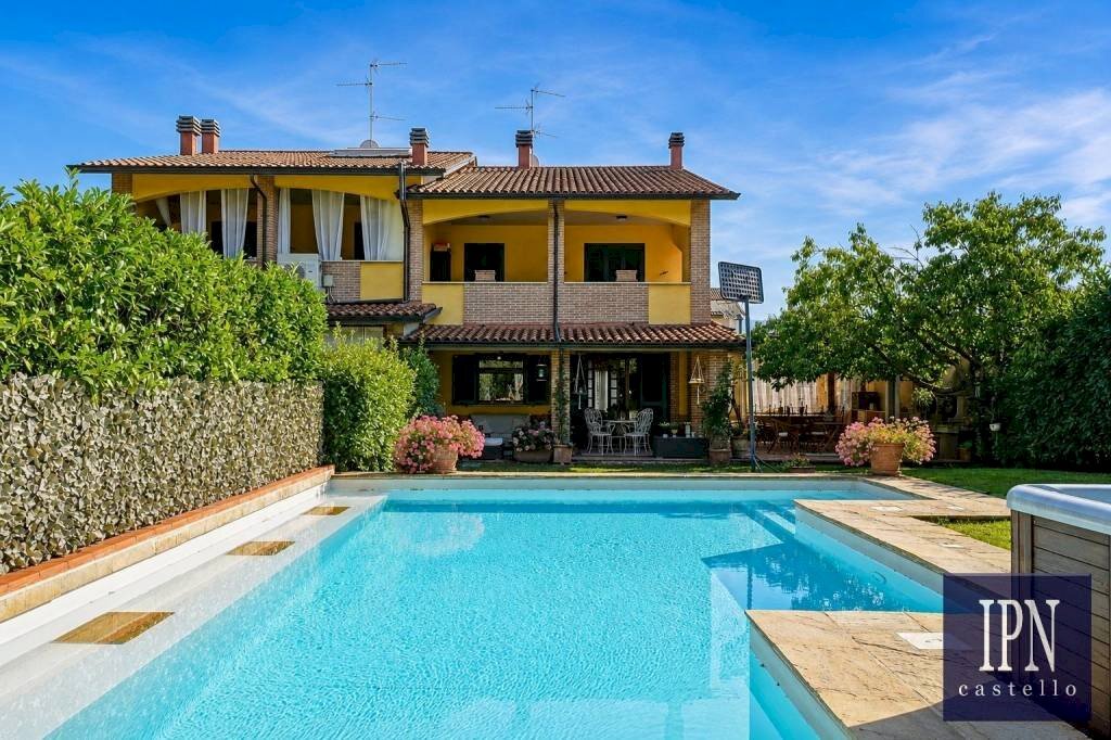 Piscina - Villa via Roma, Umbertide - photo 2