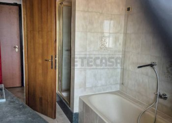 bagno sotto4 - Apartment Seriate - photo 5