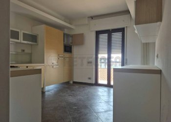 cucina sotto2 - Apartment Seriate - photo 17