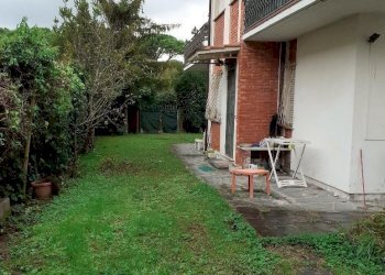 1362826-cd557 - Independent house Via Livorno 34, Massa - photo 4