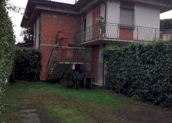1362826-zl2918 - Independent house Via Livorno 34, Massa - photo 10