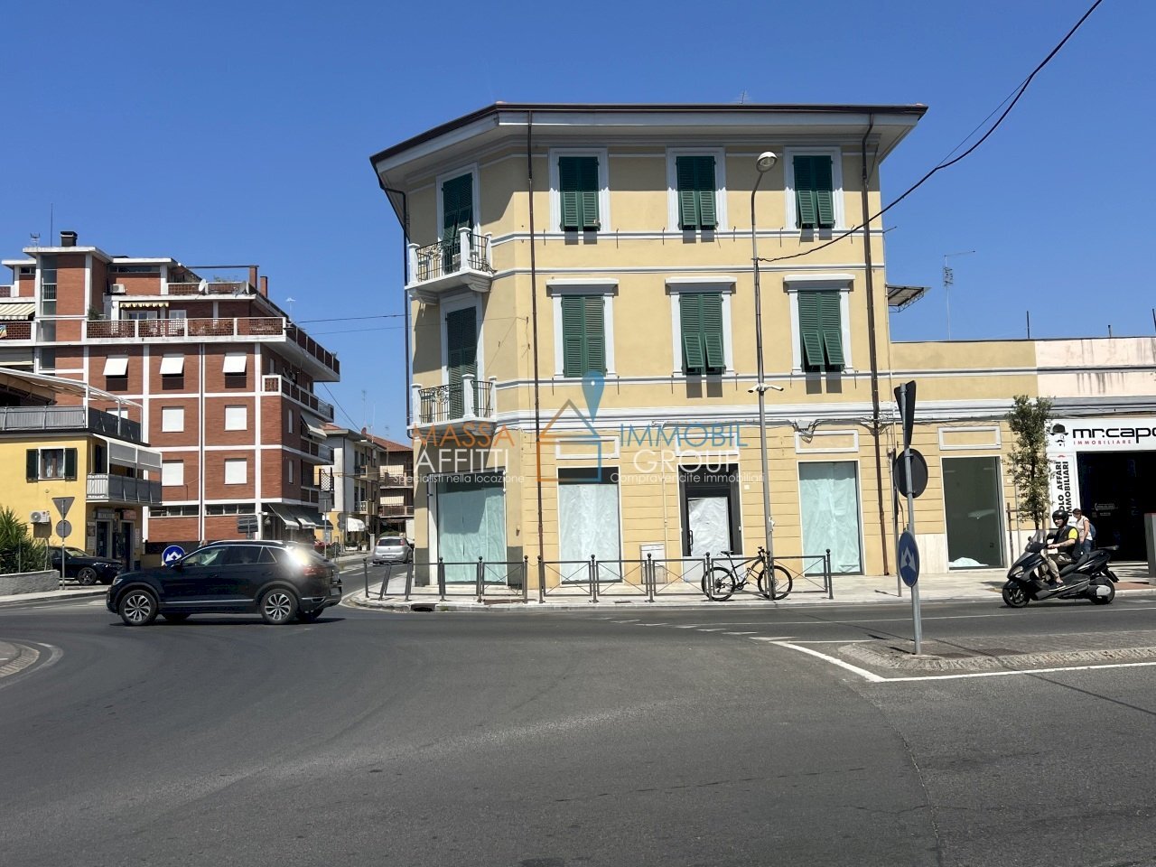 IMG_7537 - Commercial Premises Viale XX Settembre 199, hamlet Avenza, Carrara - photo 2