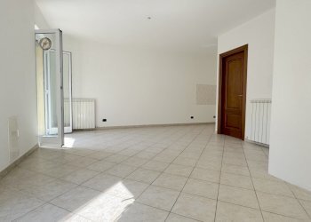 IMG_7296 2 - Two-room apartment Casarza Ligure - photo 3