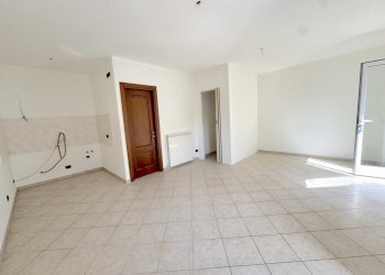 IMG_7299 2 - Two-room apartment Casarza Ligure - photo 4