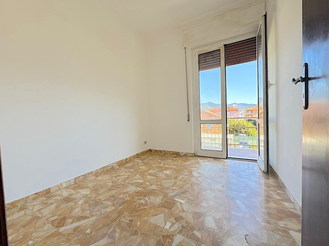 WhatsApp Image 2026-08-18 at 18.38.55 (9) - Appartamento Cogorno - foto 2