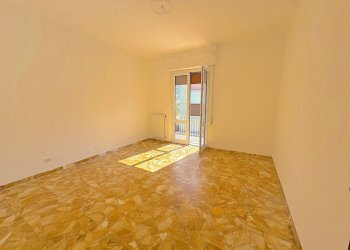 WhatsApp Image 2026-08-18 at 18.38.55 (19) - Appartamento Cogorno - foto 3