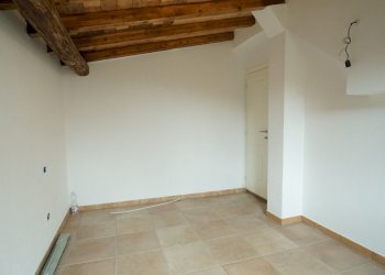 DSC04941.JPG - Villa Via Barletti 77, Casarza Ligure - foto 13