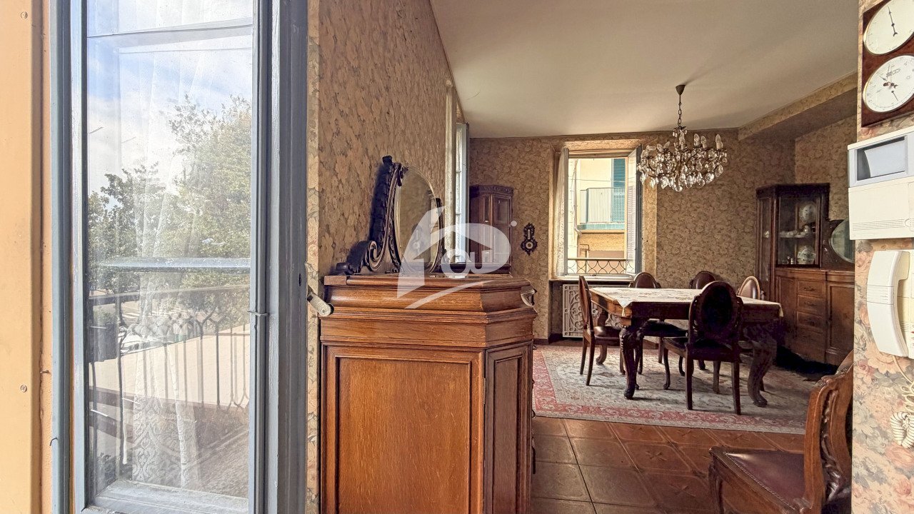 sala da pranzo - Apartment Lungolago Alessandro Volta 9, Laveno-Mombello - photo 1