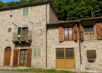 3 esterno - Apartment Via della Peschiera 27, Santa Fiora - photo 5
