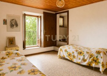 6 camera n1(2) - Apartment Via della Peschiera 27, Santa Fiora - photo 8
