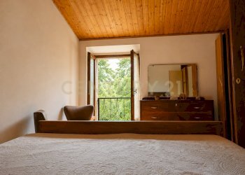 8 camera 2(1) - Apartment Via della Peschiera 27, Santa Fiora - photo 23