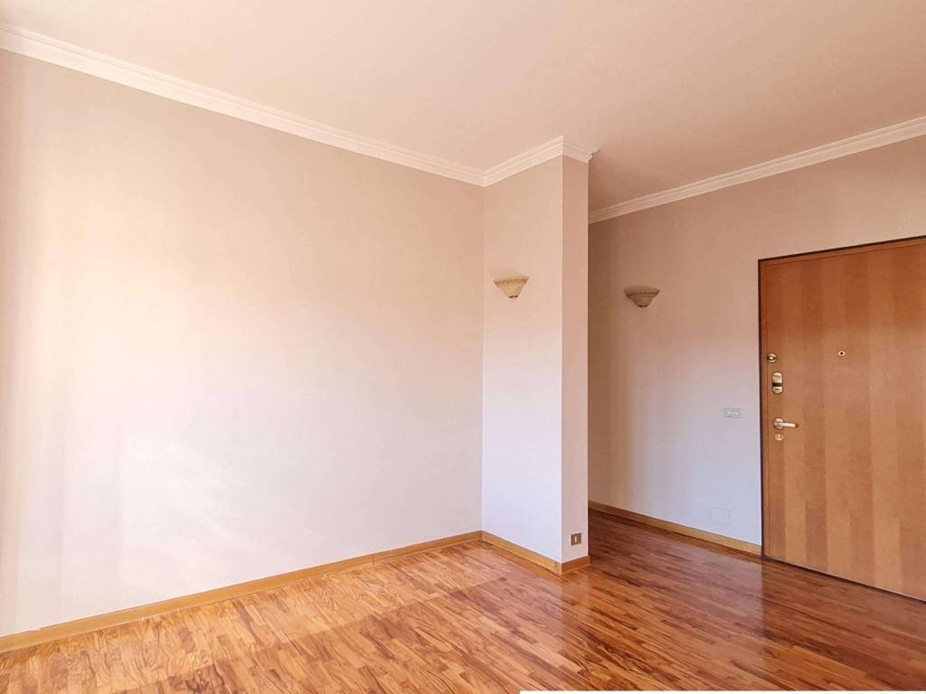 Three-room apartment Carmagnola - photo 2