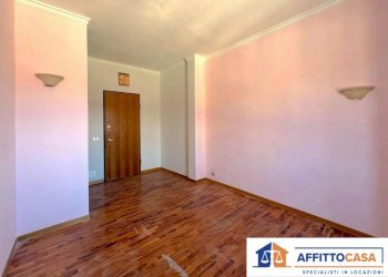Three-room apartment Carmagnola - photo 4