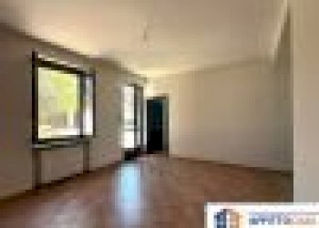 Three-room apartment Carmagnola - photo 2