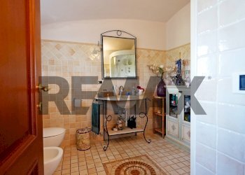 Casale Via Cartignano, 40 
 Madonna dell'Olmo, frazione Madonna dell'Olmo, Cuneo - foto 35