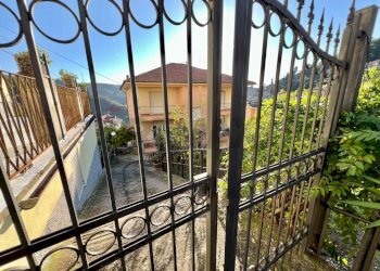 Three-room apartment Castiglione Chiavarese, GE, Castiglione Chiavarese - photo 43