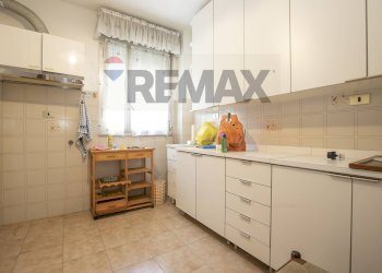 One-room apartment Struppa, Genova, Genova (neighborhood Struppa) - photo 6
