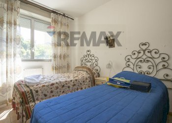 One-room apartment Struppa, Genova, Genova (neighborhood Struppa) - photo 8