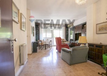 One-room apartment Struppa, Genova, Genova (neighborhood Struppa) - photo 11