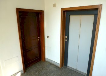 Appartamento via BARBARESCO, 13, frazione Madonna Delle Grazie, Cuneo - foto 42