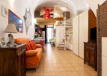 Magazzino Via Felice Cascione, Imperia - foto 2