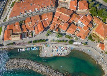 Magazzino Via Felice Cascione, Imperia - foto 18