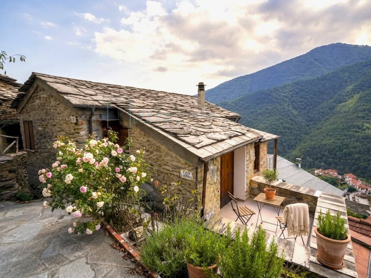 Foto 2 - Rustico Via Borgoratto, Rezzo - foto 2