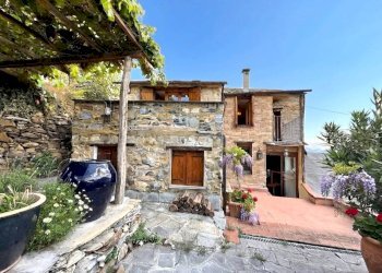 Foto 1 - Rustic Via Borgoratto, Rezzo - photo 1