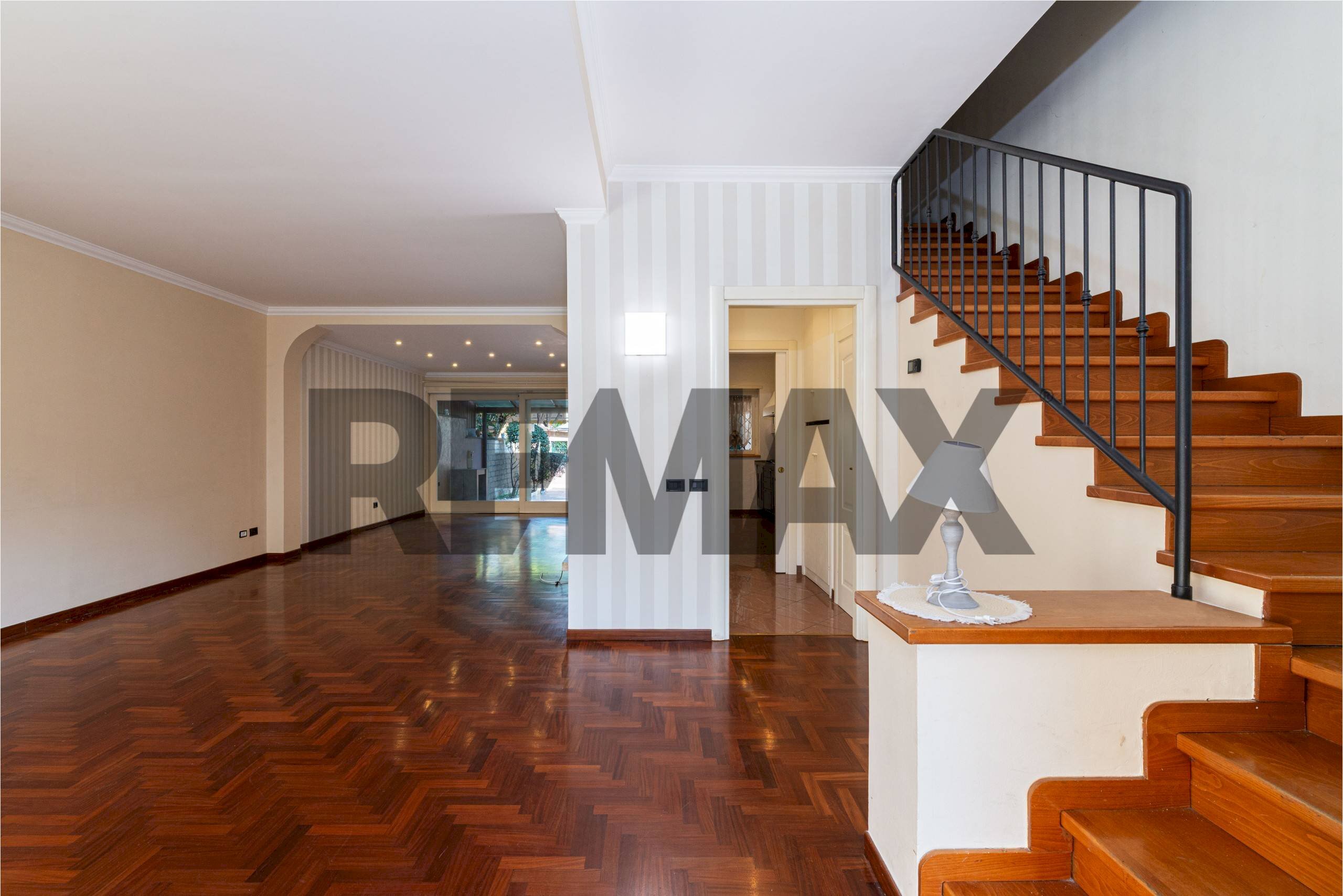 Scale - Terraced Villa Via Parmenide
 
10, Roma - photo 1
