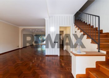 Scale - Terraced Villa Via Parmenide
 
10, Roma - photo 1