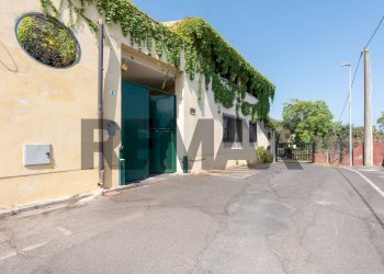 Edificio all\'aperto - Quadrilocale Via Lavatoio
 
1, Sant'Agata Li Battiati - foto 26