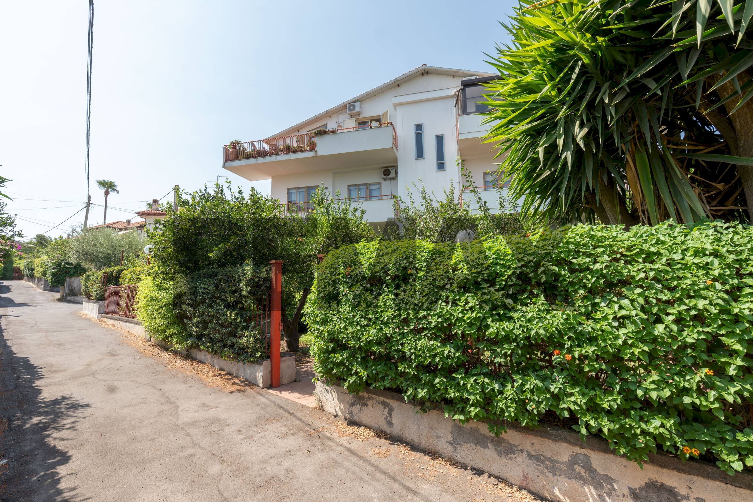 Casa all\'aperto - Quadrilocale Via Lavatoio
1, Sant'Agata Li Battiati - foto 3