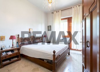 Camera / camera da letto - Quadrilocale Via Lavatoio
 
1, Sant'Agata Li Battiati - foto 21