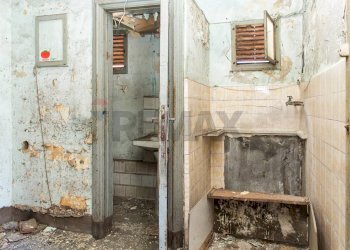 Bagno - Casa indipendente Via Vespri
 
32, Riposto - foto 22
