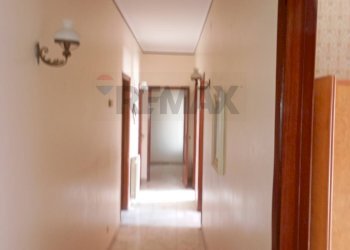 Hall / corridoio - Apartment Via Galileo Galilei
 
7, Caltagirone - photo 35