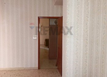 Hall / corridoio - Apartment Via Galileo Galilei
 
7, Caltagirone - photo 43