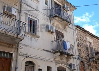 Edificio all\'aperto - Trilocale via Principe Branciforte
 
104, Militello in Val di Catania - foto 19