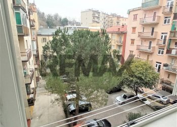 Edificio all\'aperto - Terreno non edificabile Via Severo Fabio
105, Trieste - foto 3