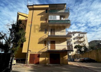 Edificio all\'aperto - Appartamento via Vico nono di viale Rimembranze
3, Corigliano-Rossano - foto 2