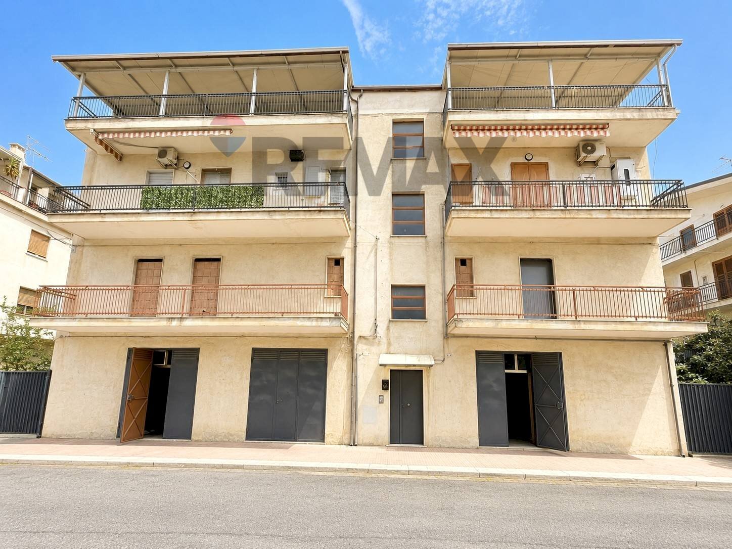 Edificio all\'aperto - Attic via cosenza
 
45, Corigliano-Rossano - photo 1