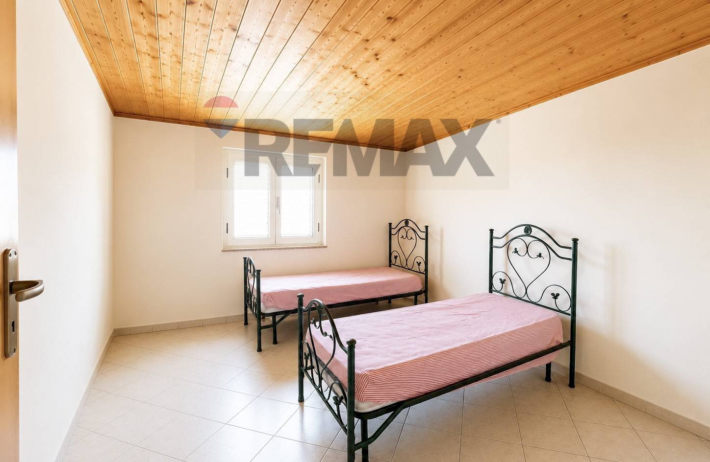 Camera / camera da letto - Attic via cosenza
45, Corigliano-Rossano - photo 3