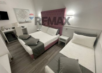 Camera / camera da letto - Hotel via Rimini
12, Corigliano-Rossano - foto 25